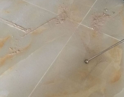 高碑店瓷砖空鼓维修公司分享粘合剂选择不当在瓷砖铺贴过程中可能导致以下问题